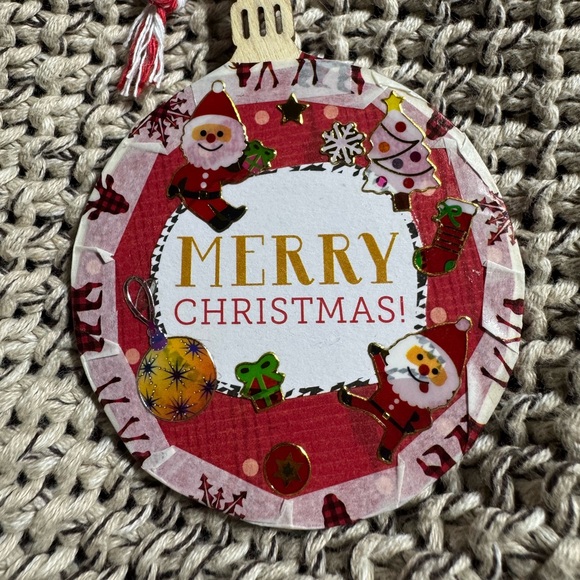 A set of (4) new 2.75x2.75” handmade unique wooden Xmas Tree Ornaments $32 - Picture 11 of 16